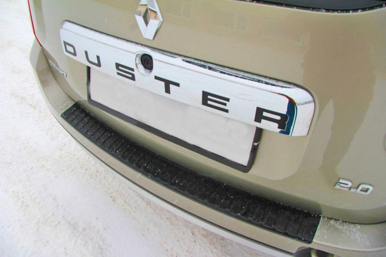 Накладка заднего бампера Renault Duster (2010-2021)
