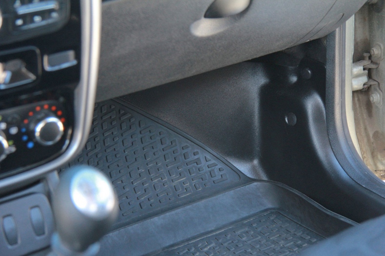 Миниатюра Накладки на ковролин Renault Duster (2015-2021) - передние