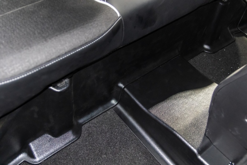 Накладки на ковролин Renault Arkana (с 2019) - под заднее сиденье