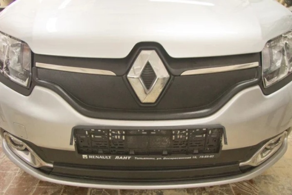 Зимняя защита радиатора Renault Logan (2012-2018)