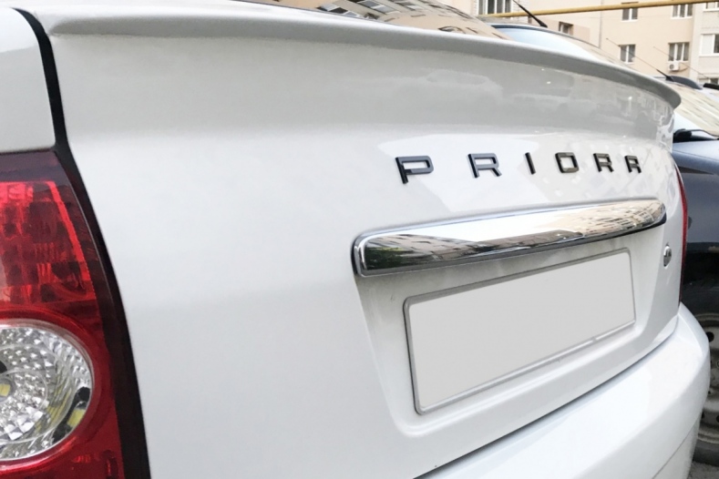 Орнамент «PRIORA» задка «Porsche стиль» - на шаблоне
