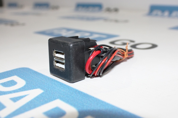 USB-зарядное устройство 2110 - 2 разъема